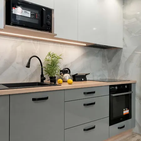 Appartamento Modern With Parking And Balcony By Renters